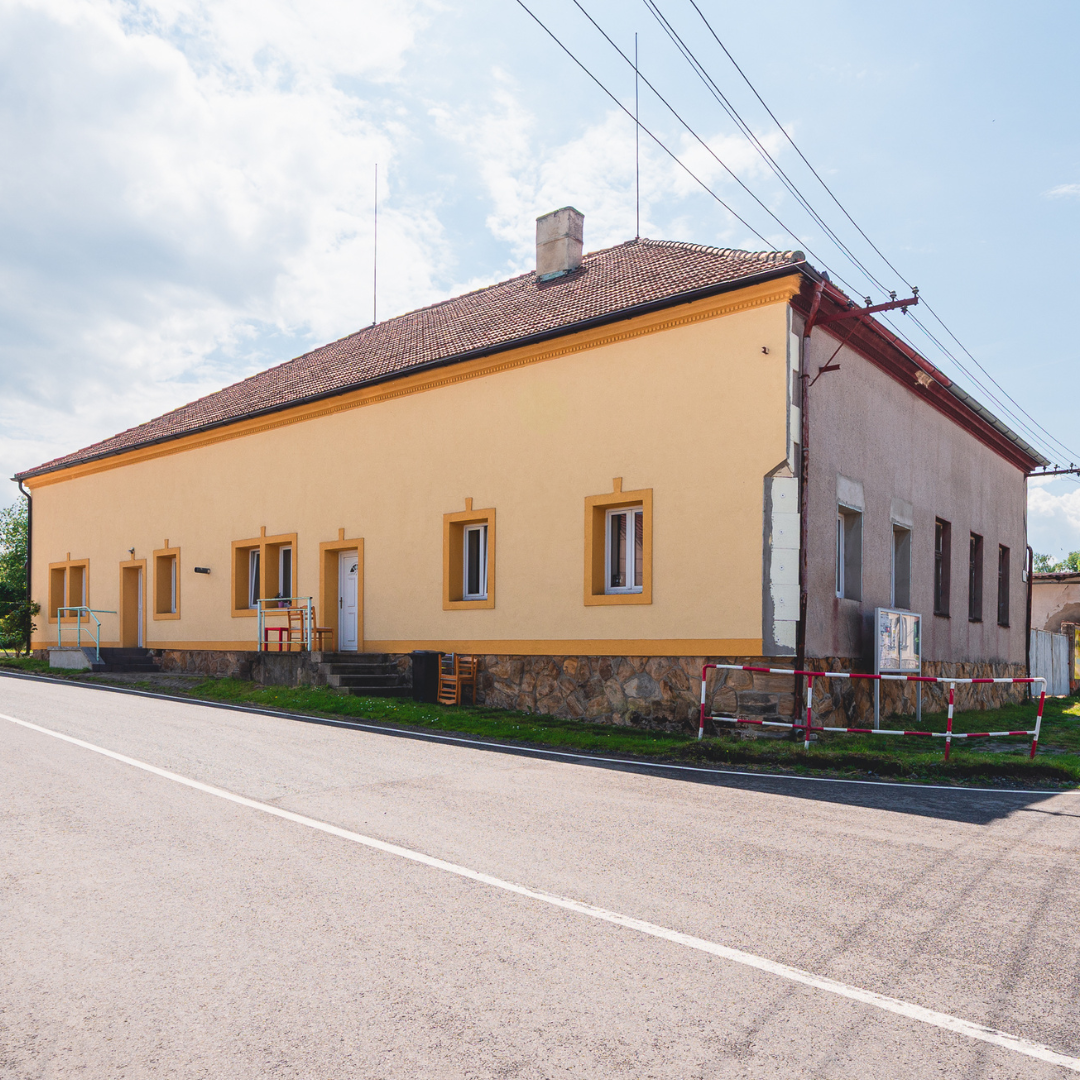 Rekonstrukce 2 bytů v Hořanech
