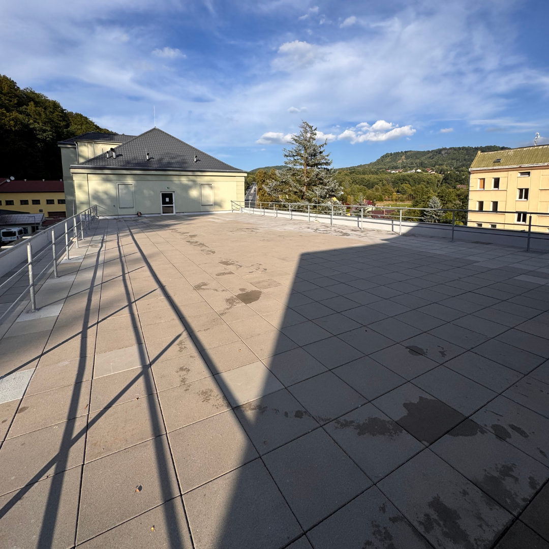 Stavební úpravy terasy DZR Děčín